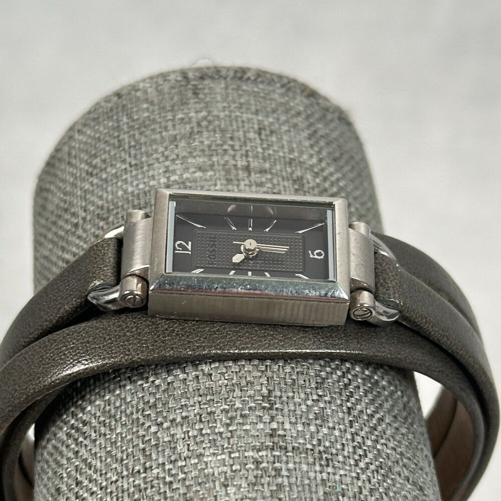 Fossil Watch Womens 15mm Rectangle Gray Multi Strap Band Silver Tone New Battery - Picture 2 of 10